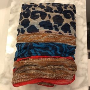 Boutique scarf animal print